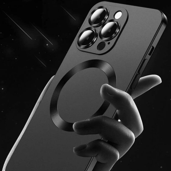 Iphone 14 Magnetic Plain Phone Case - Picture 3 of 8